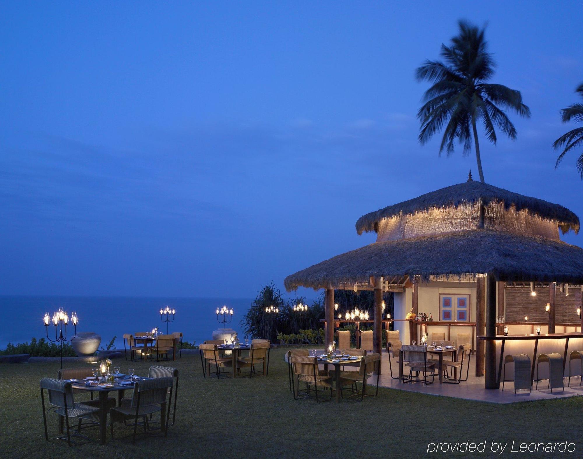 Taj Bentota Resort & Spa Restaurant bilde